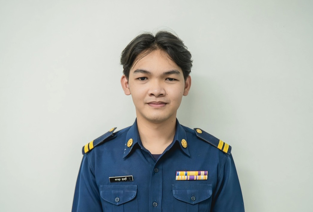 ศรายุธ สุนสุรี