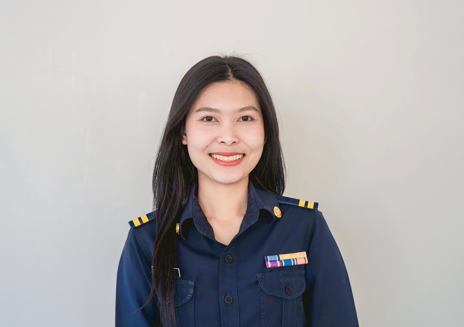 นุชวรา ประดิษฐดร
